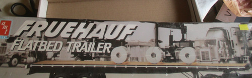 Fruehauf flatbed trailer - flatbed,